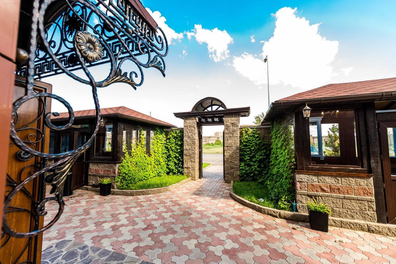 Adler Hotel Nur-Sultan  Exterior photo